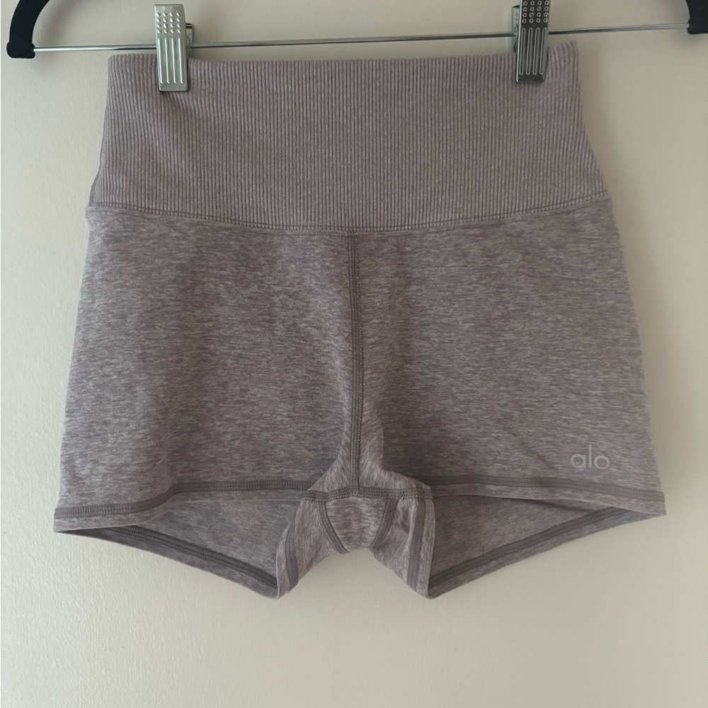 ALO Yoga Women's Gray High-Waist Shorts